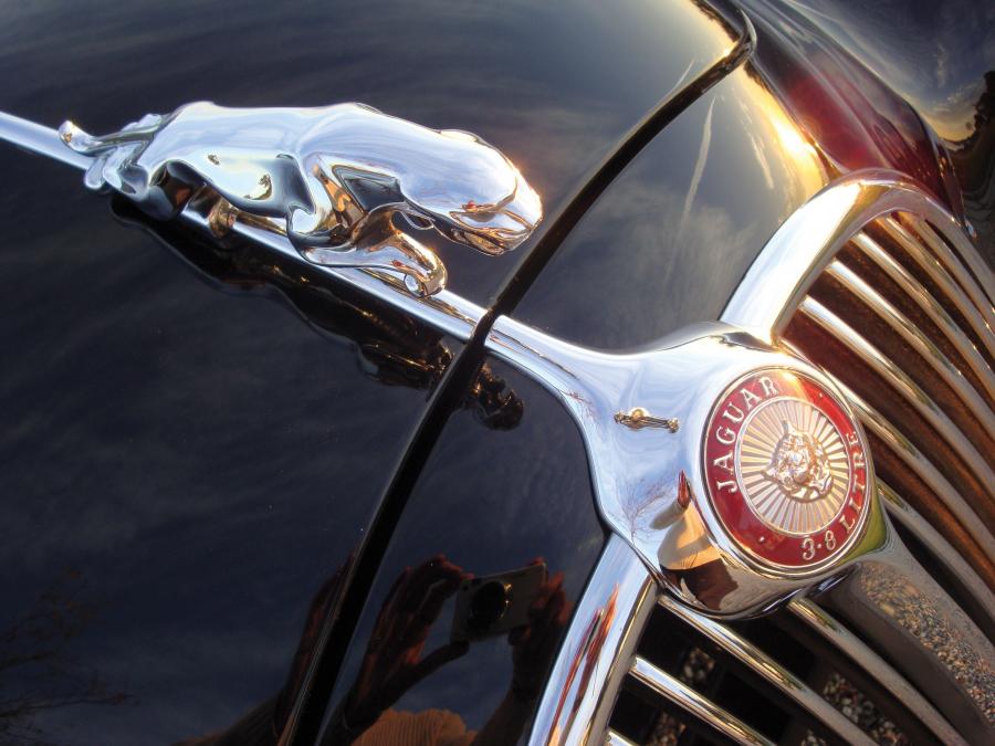  Jaguar Mk II 3.8L Saloon 1960 года  (фото 2 из 5)